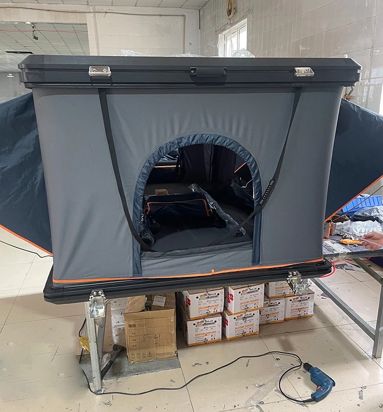 Manufacturers Direct Selling Big Pop up Car Roof Top Tent With Insulation